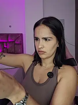 heyshaa webcam show