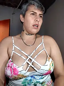 Yessi_rousse: απευθείας συνομιλία ΧΧΧ