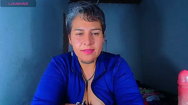 Chat +18 de Yessi_rousse ao vivo