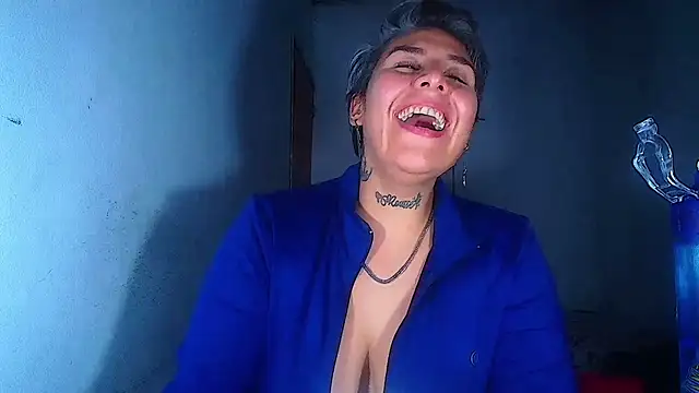 Yessi_roussen Live XXX chat
