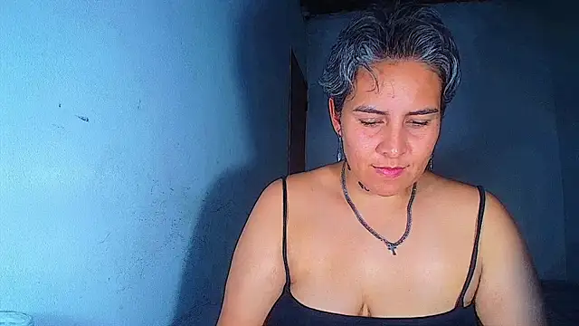 Chat XXX ao vivo de Yessi_rousse