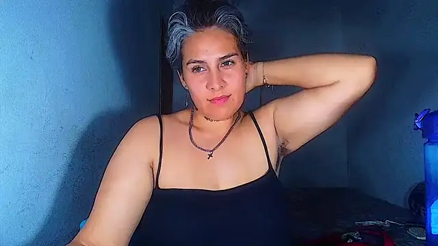 Chat XXX ao vivo de Yessi_rousse