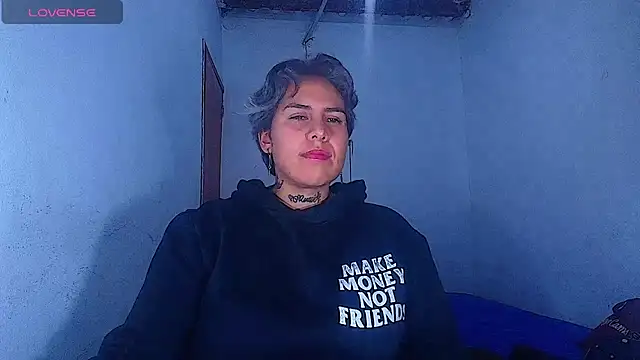 Chat XXX en directo de Yessi_rousse