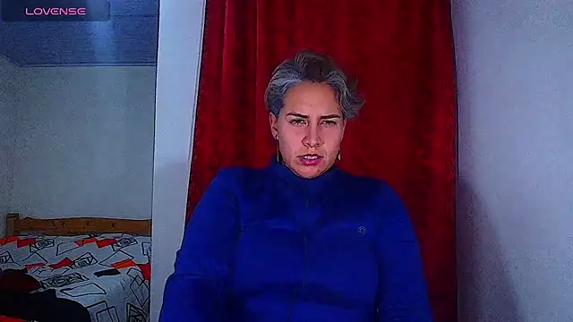 دردشة Yessi_rousse الجنسية المباشرة