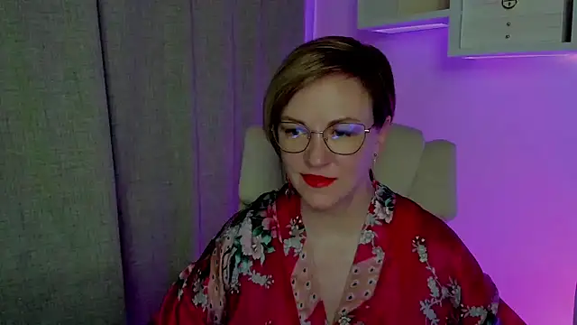 Chatroom XXX en direct de feliziaDesire