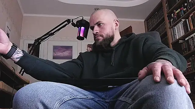 FindomJason Adlı Modelin Web Kamerası Şovu