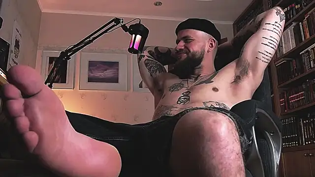 FindomJason: вебкам-шоу