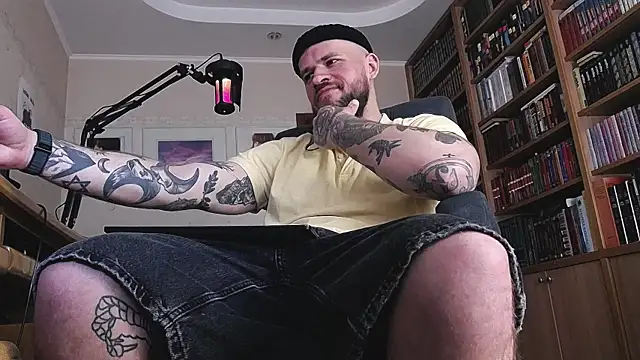 FindomJason: вебкам-шоу