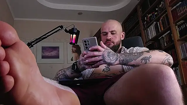 FindomJason Show in webcam