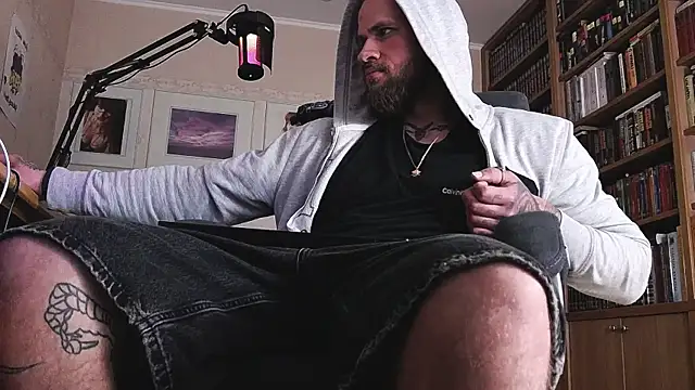 padr3jason: διαδικτυακό σόου στην κάμερα