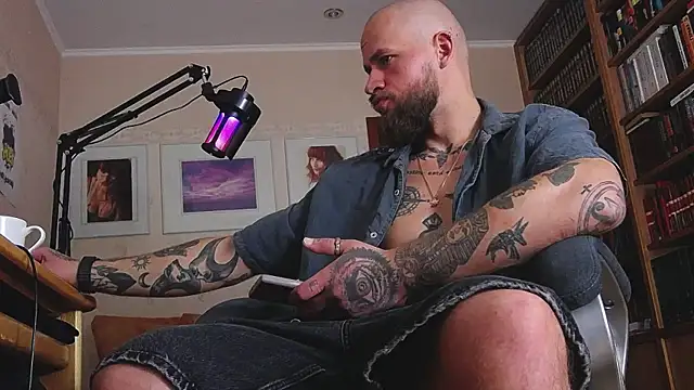 Show modela padr3jason na web-kameri
