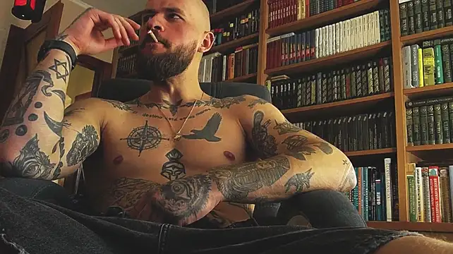 padr3jason: διαδικτυακό σόου στην κάμερα