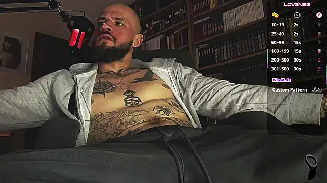 Show modela padr3jason na web-kameri