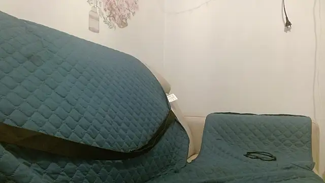 חדר צ'אט בשידור חי של martachatte