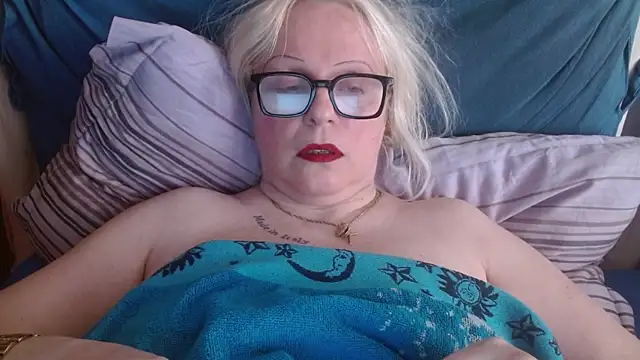 martachatte XXX чат на живо