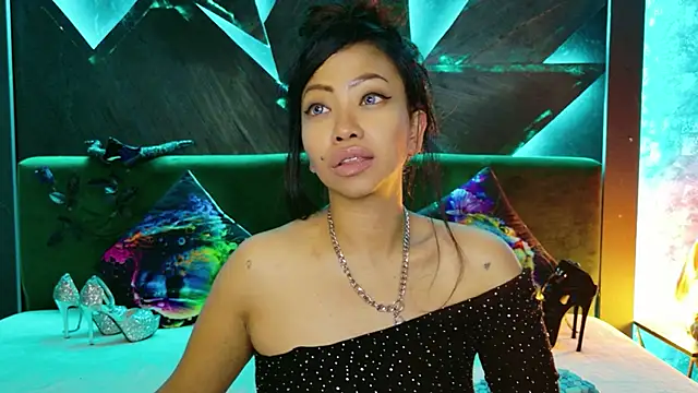 ElyaQuinn's Live XXX Chat