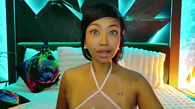 ElyaQuinn Webcamshow