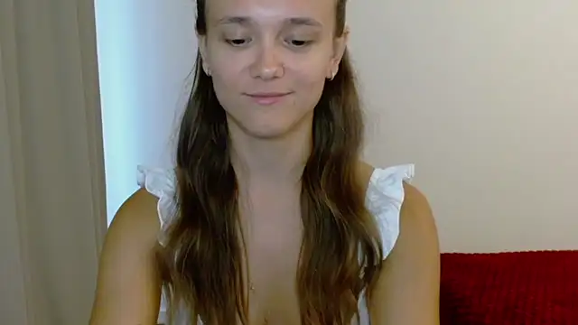 dirtyxEmily Chat XXX in diretta