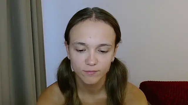 XXX chat uživo modela dirtyxEmily