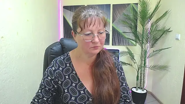 VanessaHotts Chat XXX in diretta
