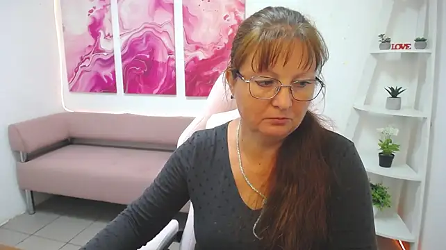 Chat +18 de VanessaHotts ao vivo