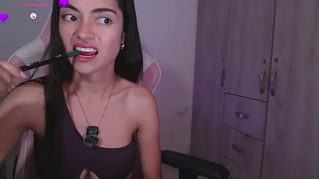 Sembang XXX Secara Langsung taty-tits