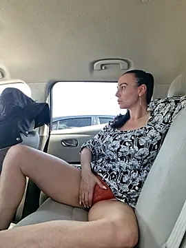 milflovelyxxx's Live XXX Chat