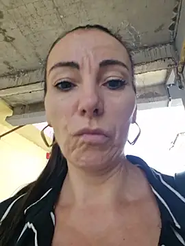 milflovelyxxx élő XXX-chatje