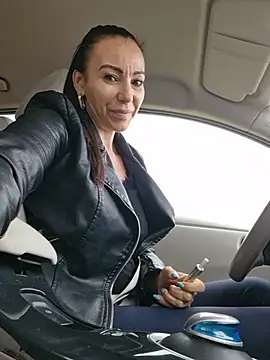دردشة milflovelyxxx الجنسية المباشرة