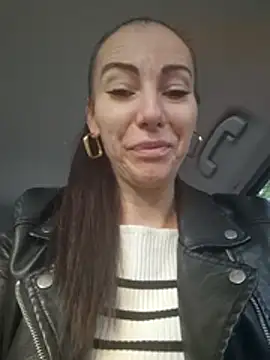 Chat XXX ao vivo de milflovelyxxx