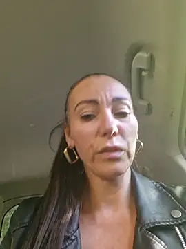 milflovelyxxx's Live XXX Chat