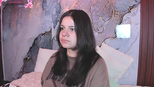 XXX chat uživo modela Mey_moon