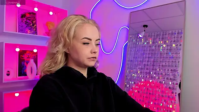 دردشة StephanieSweety الجنسية المباشرة