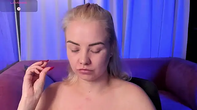 StephanieSweety Live XXX-Chat