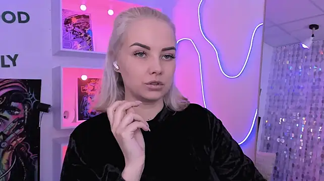 Webkamerová show StephanieSweety