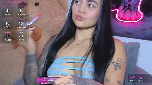 SofiaInk 라이브 XXX 채팅