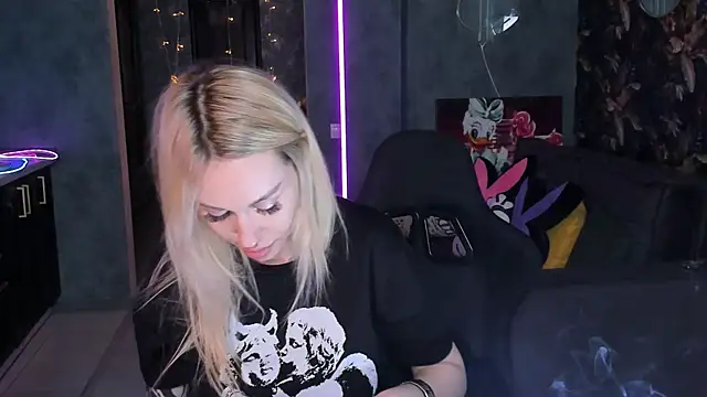 Živý XXX chat Blckmirrorr