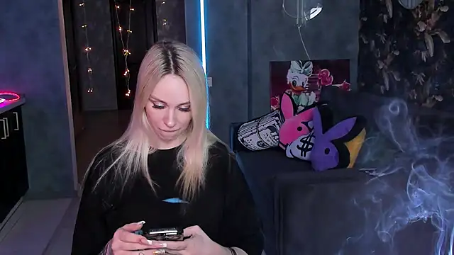 Živá chatovací místnost Blckmirrorr