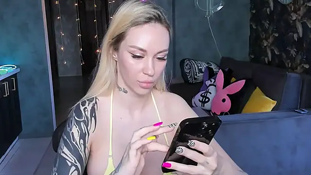 Blckmirrorr Chat XXX in diretta