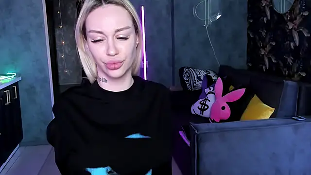 Blckmirrorr Live XXX-Chat