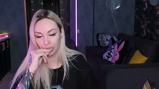 Blckmirrorr Chat XXX live