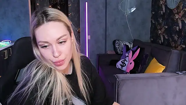 Blckmirrorr: απευθείας συνομιλία ΧΧΧ