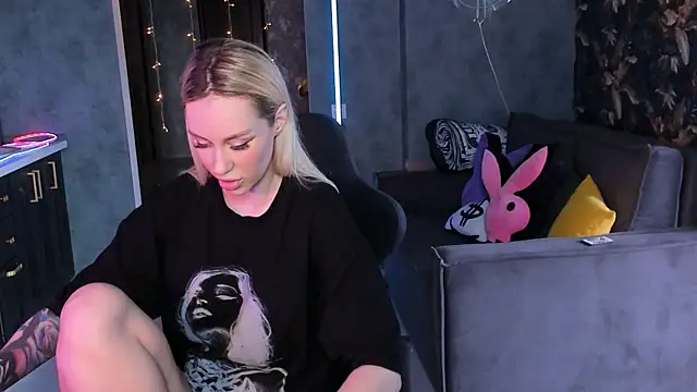 Blckmirrorr – Live XXX-chat