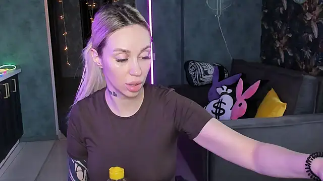 Blckmirrorr Live XXX-Chat