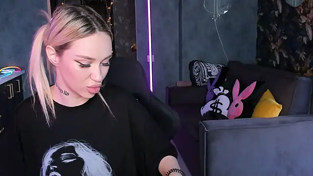 Blckmirrorr Chat XXX live