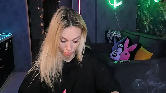 Blckmirrorr Live XXX-Chat