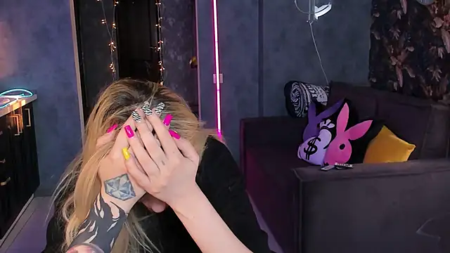 Chat XXX en directo de Blckmirrorr