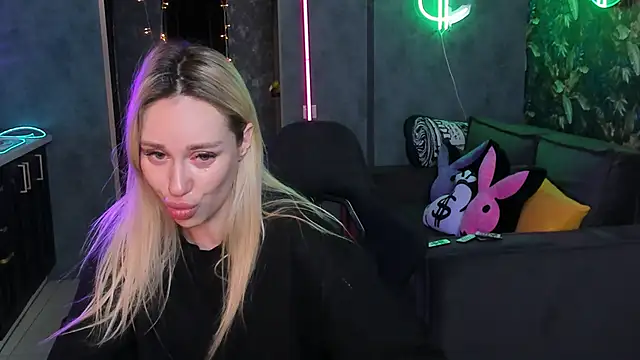 Živý XXX chat Blckmirrorr