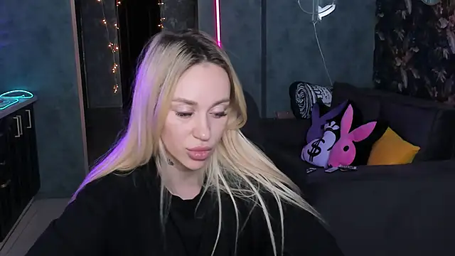 Živý XXX chat Blckmirrorr