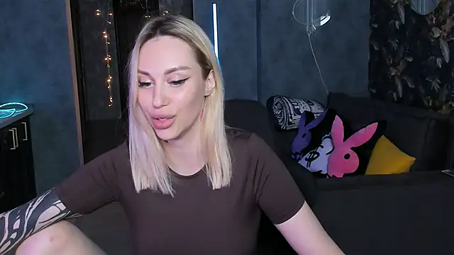 Blckmirrorr Live XXX-chat